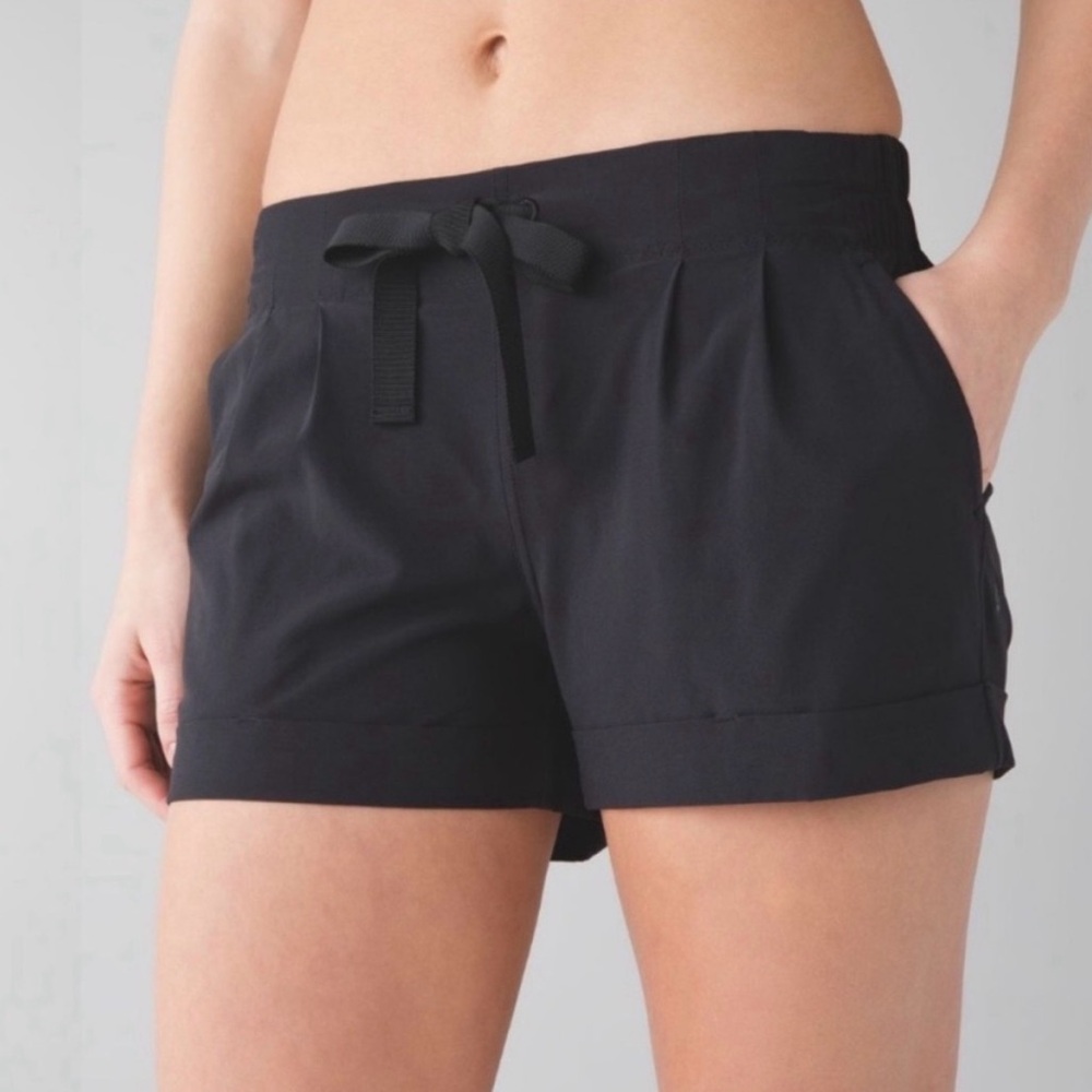 Lululemon Black Spring Break Away Shorts